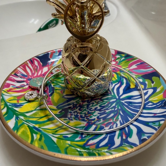 Lilly Pulitzer colorful pineapple jewelry holder - Picture 7 of 7